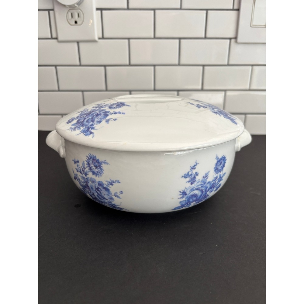 Apilco Blue White Floral Ceramic Tureen with Lid Round Serving Dish with Handles - Picture 5 of 13